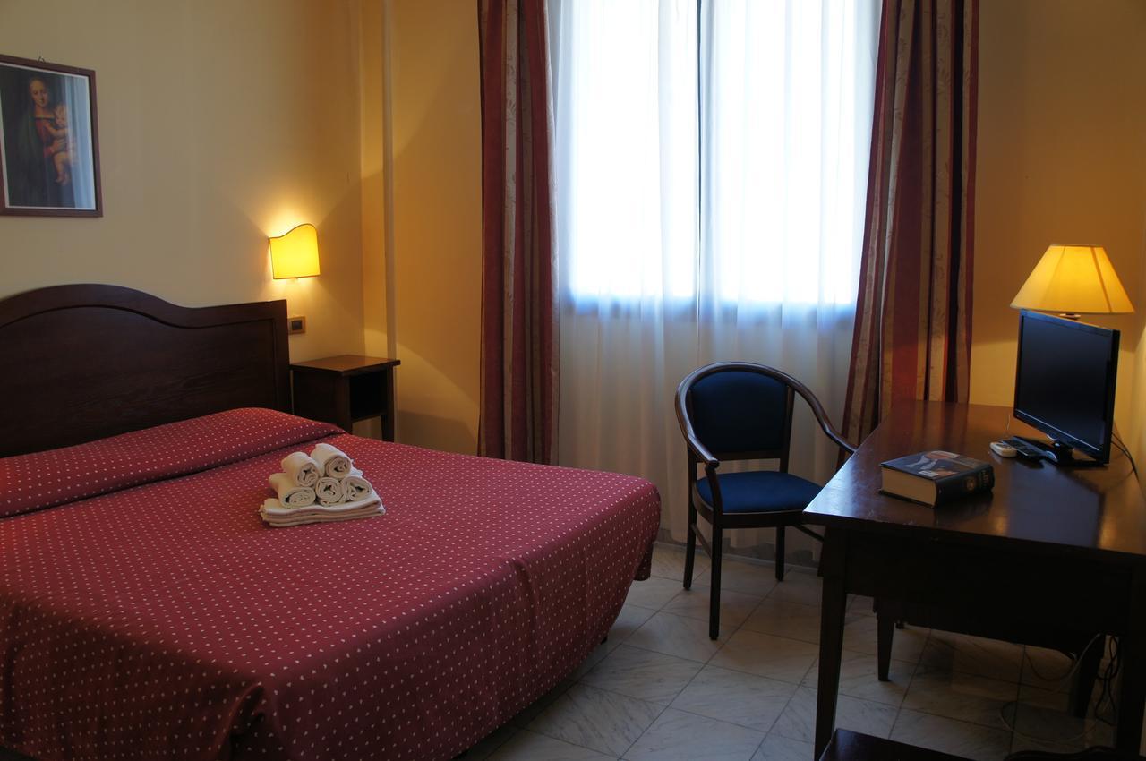 Hotel Albatros Calenzano Exterior photo